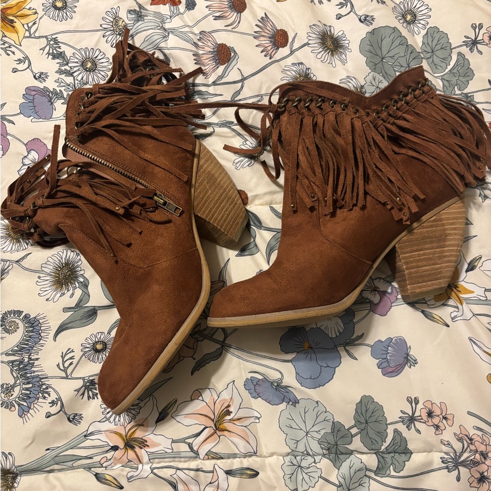 Never Worn Not Rated Brown Fringe Ankle Booties